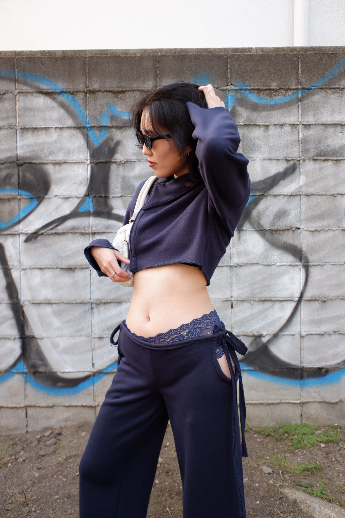 Side open trousers