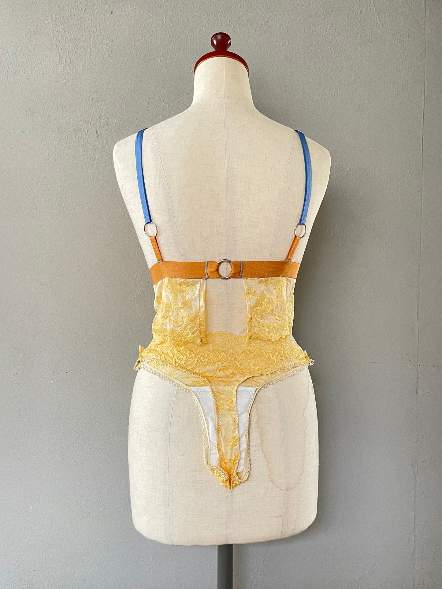 Limited : Lemon