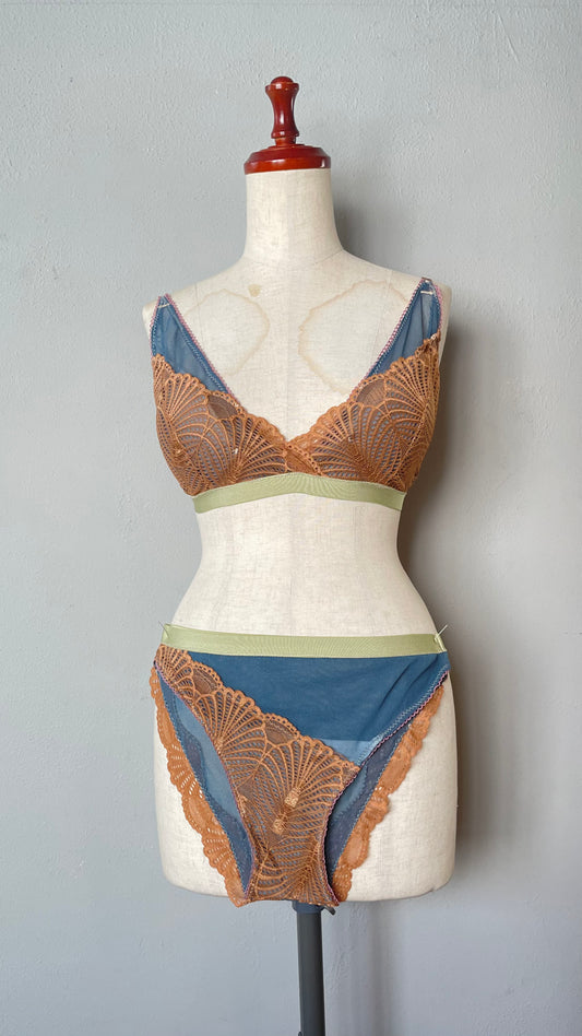 Limited : Beach