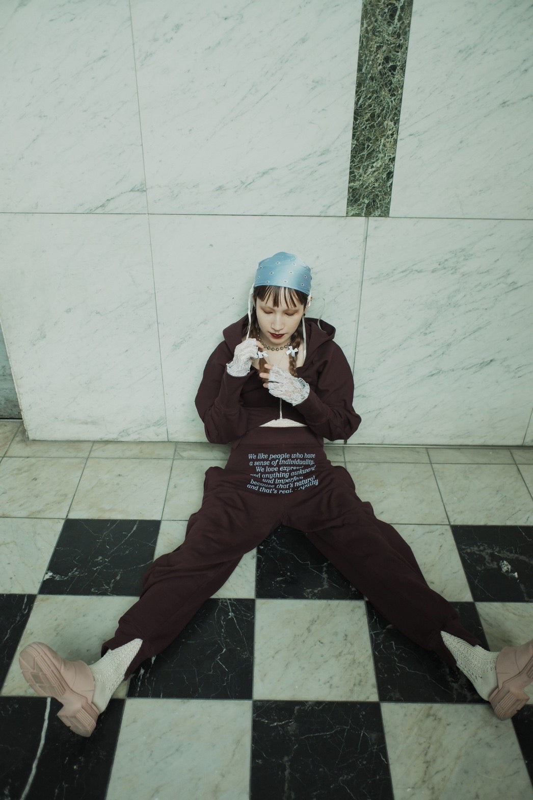 Extraordinary sweat pants