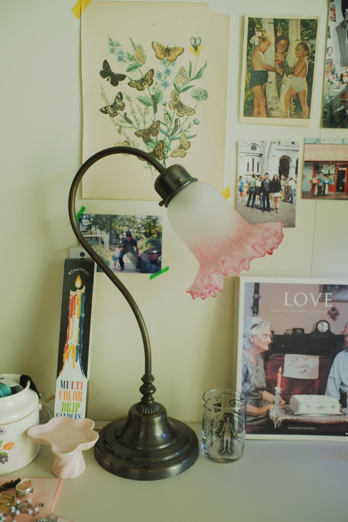 Ribbon table lamp