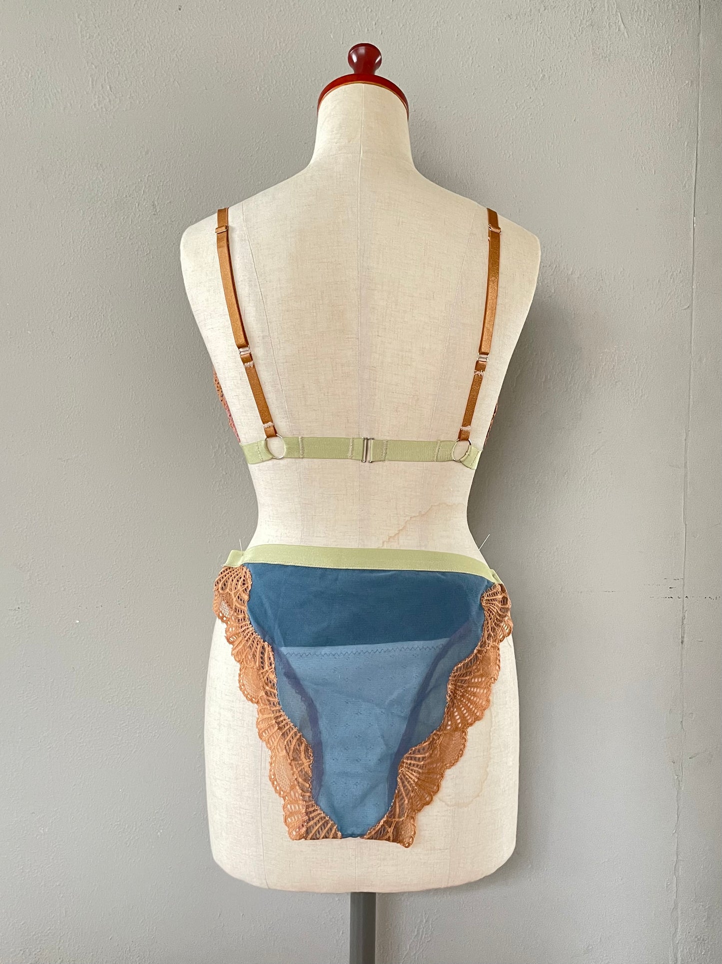 Limited : Beach