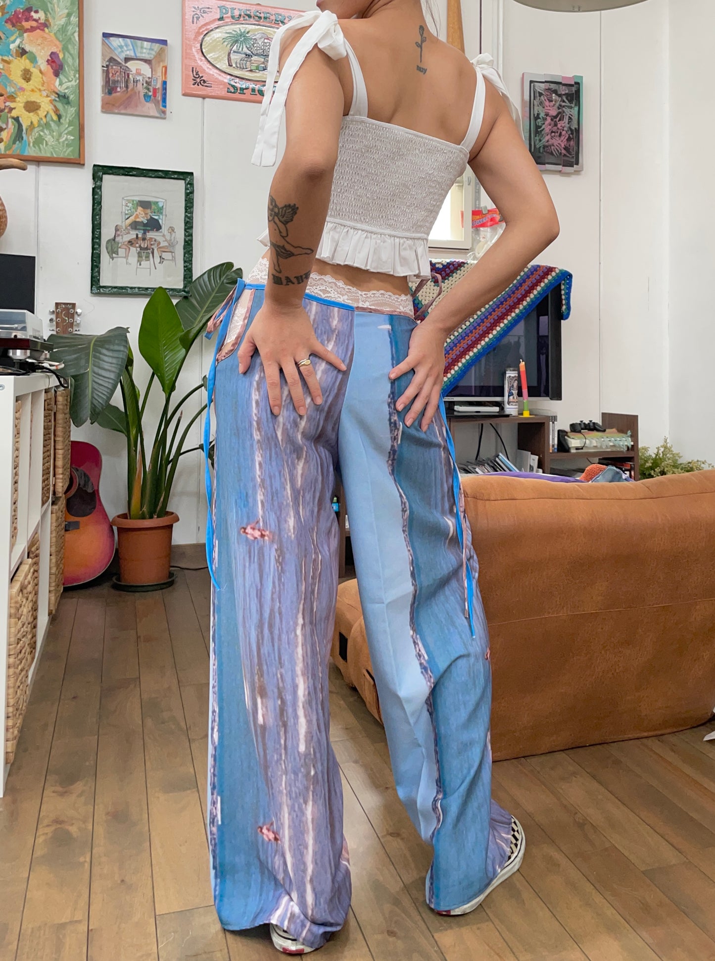 Side open trousers : Ocean