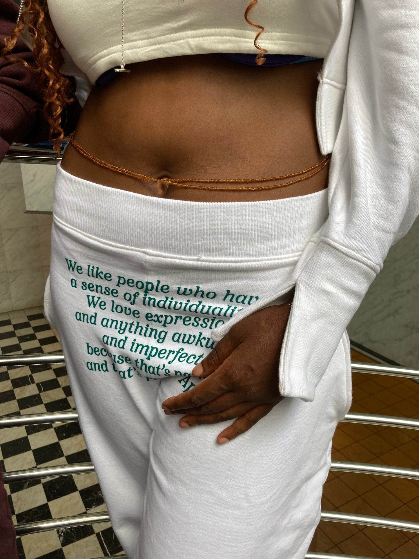 Extraordinary sweat pants