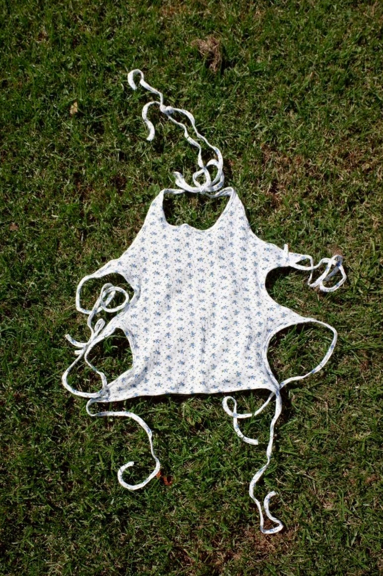 Back tied camisole:Flower