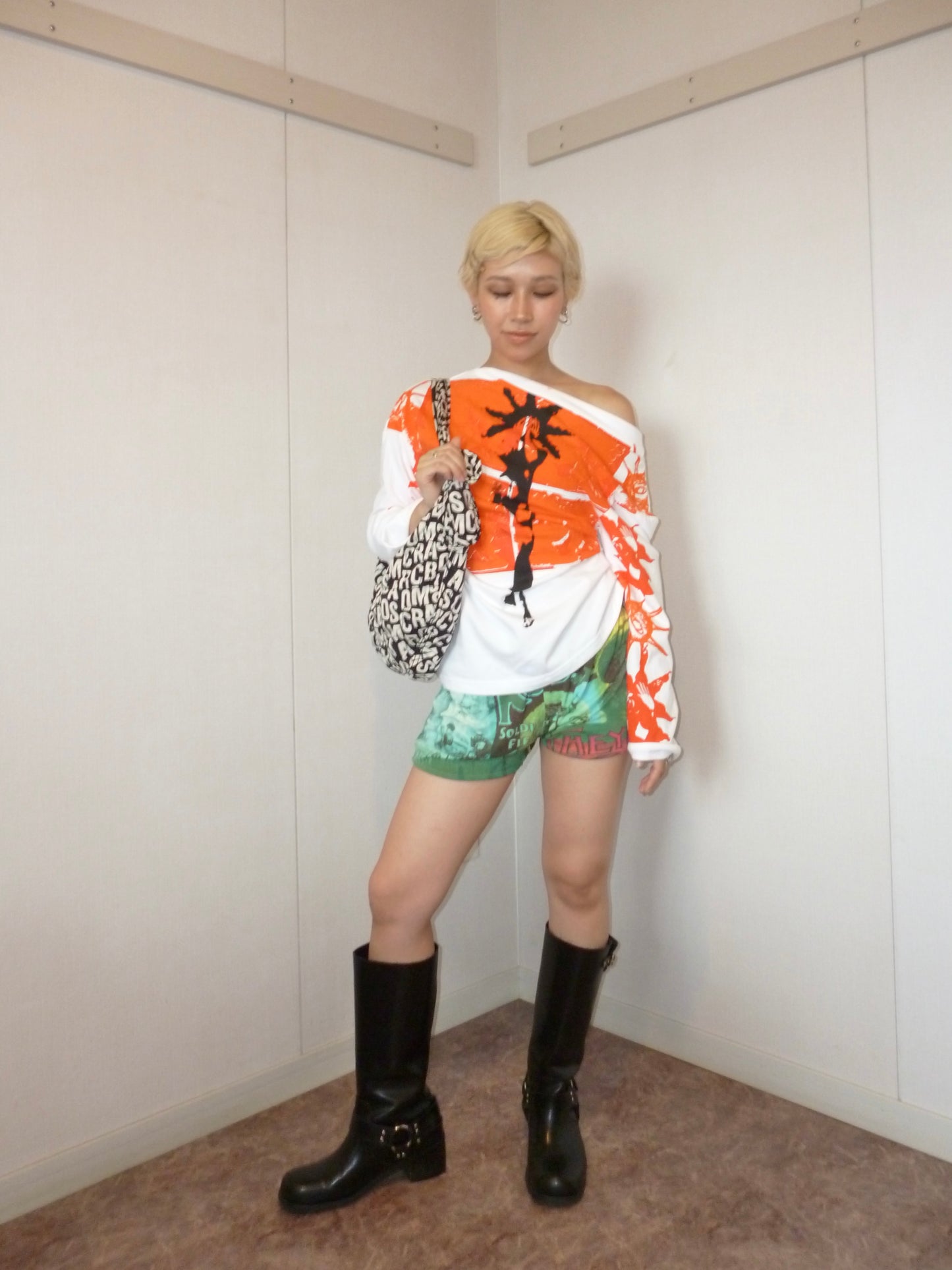 You Took Your Time collab : Shoulder long sleeves