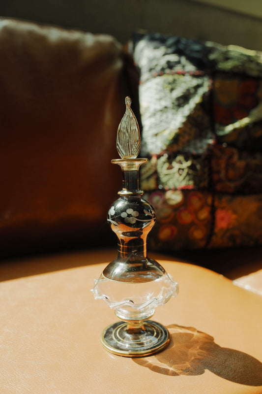 Glass perfume bottle/Black